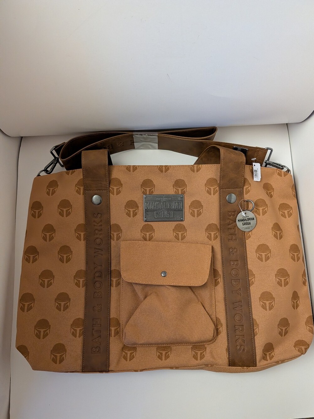 Bath & Body Works Star Wars Mandalorian & Grogu Messenger Bag